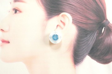 樹脂藝術 圓形耳環・藍寶石藍寶石