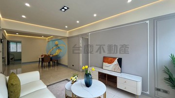 三多商圈｜全屋翻新｜採光明亮｜電梯三房｜高雄市苓雅區林森二路