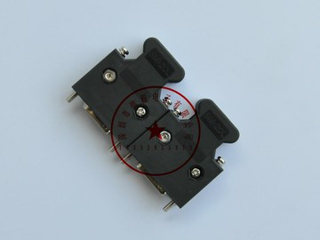 MR-J2S-A伺服CN1口連接器MR-J2CN1（兩只裝）伺服連接器 20芯插頭