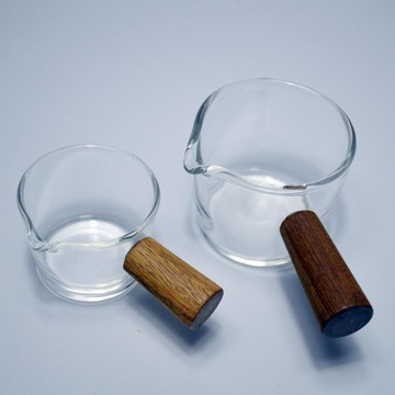 迷你小奶罐木柄玻璃奶盅日式調味咖啡奶杯西餐蘸料碟奶壺雙嘴量杯