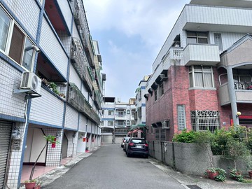 ❤️南投信義街大面寬邊間透天｜南投縣南投市信義街