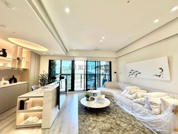 左營軍港全新裝潢山海夕陽景觀3房雙平車｜高雄市左營區崇實路