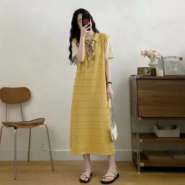 『ATC』夏日薄款冰絲橫紋針織洋裝 Polo絲巾領拼色短袖寬鬆直筒過膝洋裝