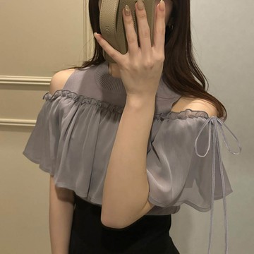 日本 GRL - 優雅荷葉拼接針織露肩短袖上衣-灰