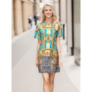 特價 夏裝女裝混紡印花重工釘鉆圓領短袖寬松腰時尚復古連衣裙