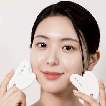BELLROSE 韓國製造 Heart Gua Sha 面部和頭皮按摩工具白色