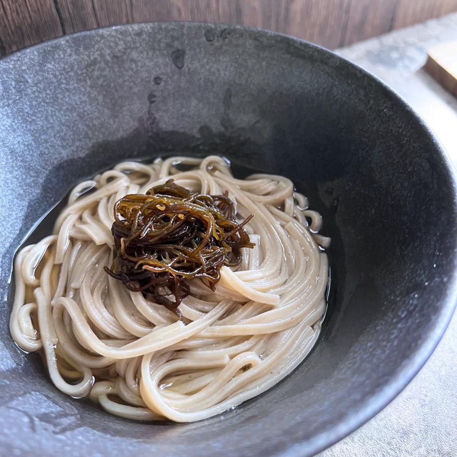 沖縄本島北部 伊平屋島産モズク使用 沖縄 もずくうどん 2食分 つゆ付