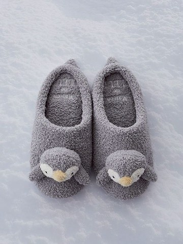 可愛立體企鵝毛絨室內拖鞋(08000528200) - Maison de FLEUR