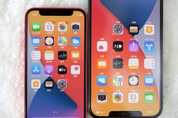 iPhone11細緻霧玻璃保護貼-玩家首選