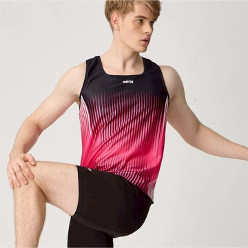 來自日本運動休閒領導品牌《Sasaki》超輕量排汗速乾專業田徑背心684009(黑/桃紅)