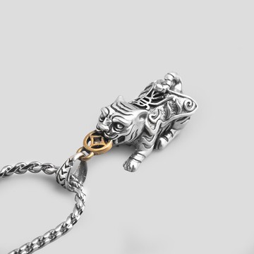 【平安招財 ‧ 虎爺純銀吊墜】虎爺文化靈感護身飾品