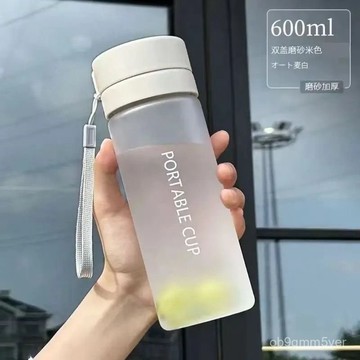 🔥臺灣出貨🔥【24小時1900+人拚單】食品級簡易水瓶耐高溫水杯夏天運動ins簡約便捷塑料高顔值大容量