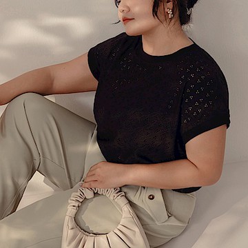 OB嚴選-雲朵自訂款-鏤空緹花連袖上衣