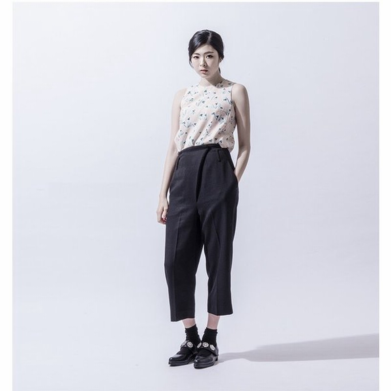 台湾 Iohll ボタニカル ノースリーブ タンクトップ アーバンデザイン 黒 デザイン レディース ファッション アジア ナイロン Nylon 原宿 装苑 Tokyo 東京 通販 Lineポイント最大0 5 Get Lineショッピング