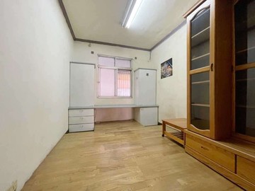 來楠梓買房租房讚 ⭐德賢商圈公寓三房⭐三樓恰恰好｜高雄市楠梓區惠民路