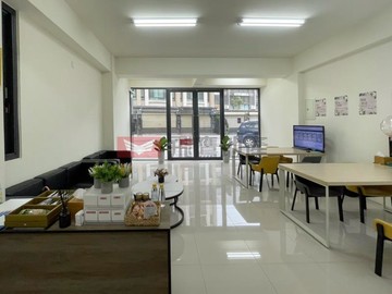 頭份全新年收百萬電梯店套｜苗栗縣頭份市信義路