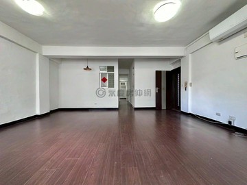 北區低總價大三房｜臨中國醫機能齊全｜台中市北區英士路