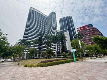 雙捷運宅|高樓層景觀輕豪宅2房+平移車位｜高雄市新興區中山一路