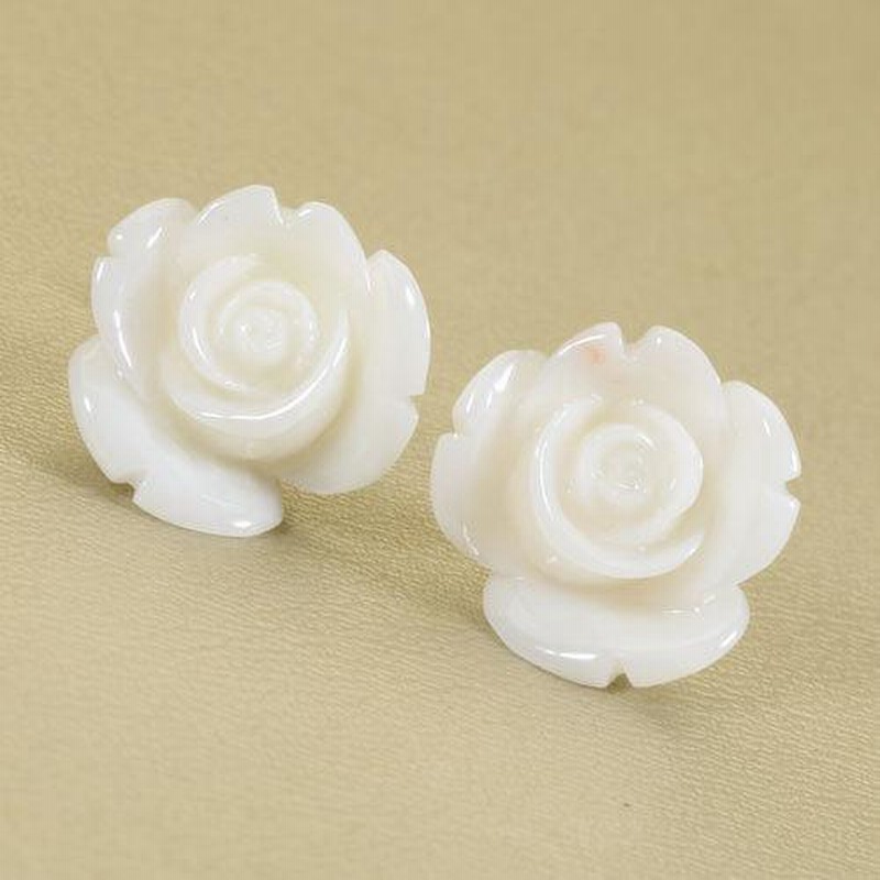 白珊瑚ピアス 薔薇 花 K18 イエローゴールド 無染色 JUNSUI