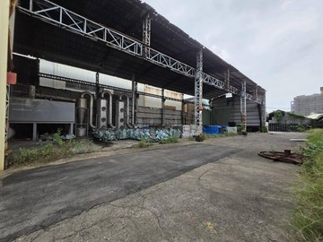 鳥松近美山水管路未來國七路線面寬工業用地｜高雄市鳥松區大脚腿段