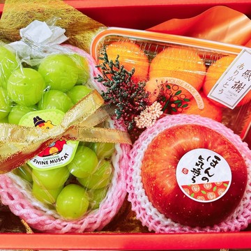 【帕查嬤嬤】🍓《光芒之階・極致》--韓國麝香葡萄〡青森蜜蘋果〡日本蜜柑🍊〡日韓精緻水果禮盒