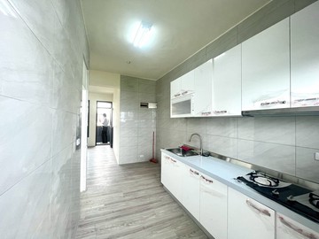 藍小櫻~台中工業路全新整理朝南三房｜台中市大肚區遊園路一段