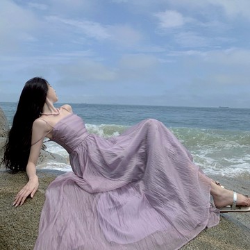 【ʟɪᴏɴɴ現貨】韓系氣質香檳紫色吊帶連衣裙 吊帶洋裝 海灘洋裝 紫色洋裝 長洋裝 洋裝 連身洋裝 長裙洋裝 輕婚紗
