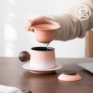 記今朝《粉色》陶瓷泡茶杯茶水分離杯子家用高檔個人辦公喝茶杯