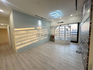 岡山星巴克大坪數3房景觀精美大樓｜高雄市岡山區中山北路