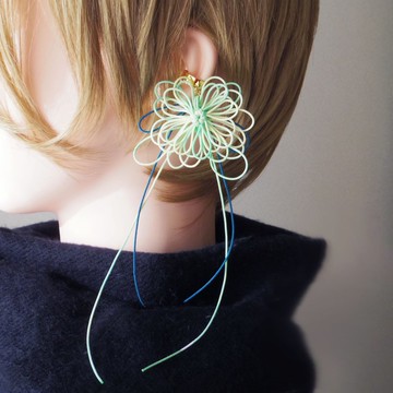 單邊耳骨夾 花舞・摘