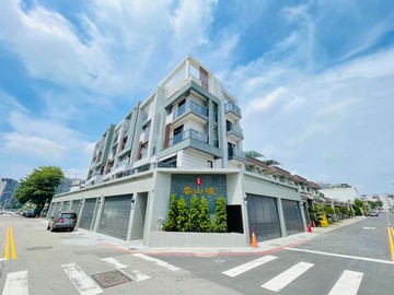 ️住商小趙｜雲山境角間臨路四車電梯別墅｜台中市北屯區祥順一街