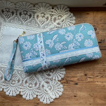 L 型拉鍊長夾・使用 acufactum 刺繡緞帶 (翡翠綠系)