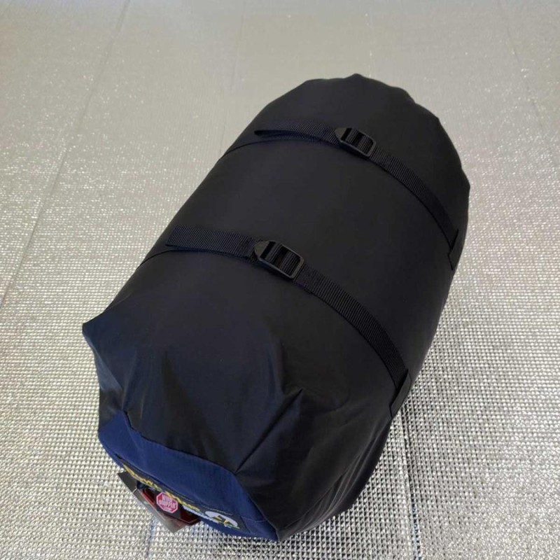 中古】[未使用に近い] ISUKA パフ 1100 Puff ネイビーブルー シュラフ