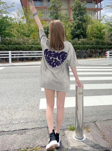 日本 GRL - [人氣款]愛心英文印花長版短袖T恤-燕麥 (F)