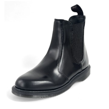 Dr.Martens 馬汀 FLORA Chelsea 英倫風硬皮切爾西靴 女 亮面真皮馬丁靴 側邊鬆緊平底短靴 煙筒靴 軍靴 32217001