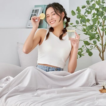 La Belle 素色款 眠綿冰玻尿酸抗菌涼感涼被 任選 - 抹茶奶蓋
