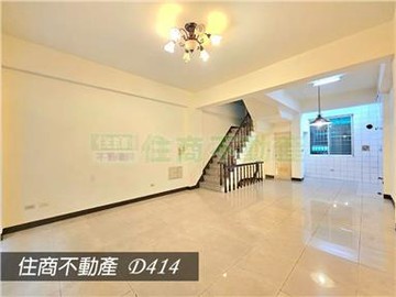 鄰東橋大四房庭院車墅(專)｜台南市永康區永二街
