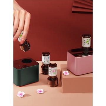 小方PRO版智能香薰機迷你，高顏值精巧車載擴香儀 空氣清新香薰機