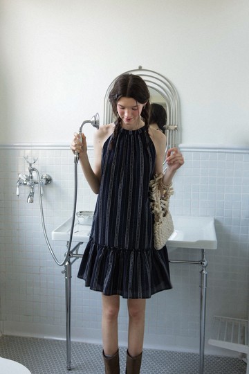 薄霧的初夏清晨 復古掛脖蝴蝶結 荷葉邊無袖連身裙