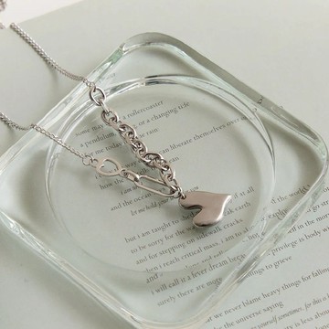 【BONNY&READ飾品】[鋼飾] 心之錨點項鍊 簡約 不對稱 愛心 抗過敏 項鍊 風格穿搭
