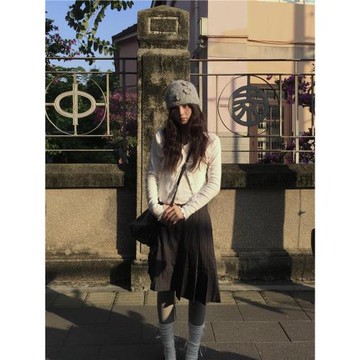 不對稱設計感百褶A型條紋西裝打褶半身裙春秋新款百搭休閑中長裙