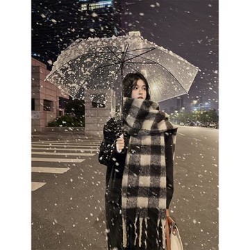 黑白女冬季韓國復古格子保暖圍巾