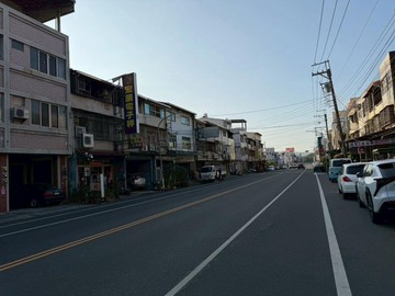 近中興祖祠燈會旁 正軍功路公寓價透天｜南投縣南投市軍功路