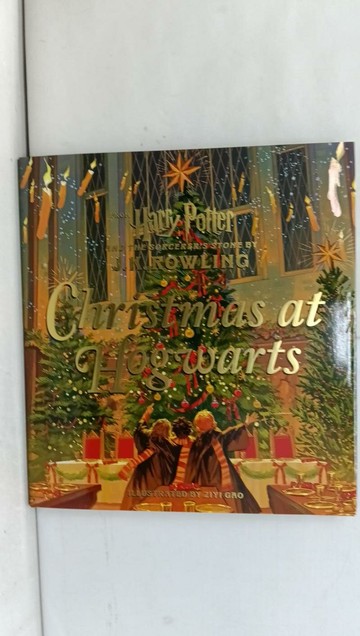 【書寶二手書T5／少年童書_Y8U】Christmas at Hogwarts_Gao, Ziyi
