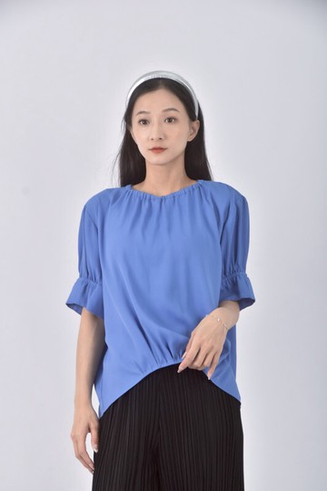 (S) michel klein質感圓領藍色短袖上衣