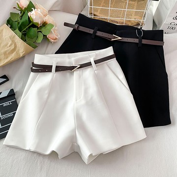 網紅爆款搭配靴子短褲女年新款春薄款高腰短款外穿西裝闊腿褲