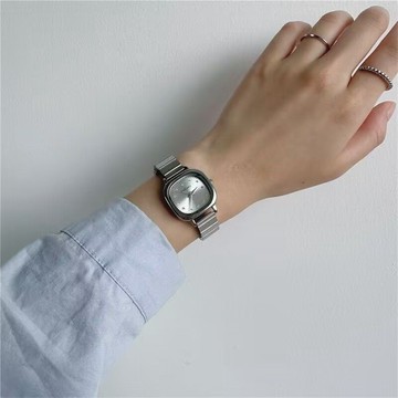 免運⌚ins冷淡風高級感小錶盤手錶女款學生黨小衆簡約輕奢時尚森係百搭防水 輕奢小衆設計感小巧手錶 簡約指針手錶 防水手錶