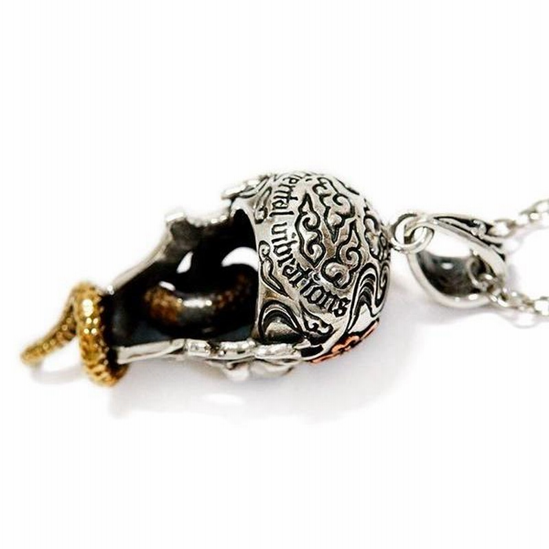 シルバー925無垢【新品】日本和銀　髑髏　釈迦　蛇　スカルペンダント本物 シルバー925無垢【新品】日本和銀 髑髏 釈迦 蛇 スカル