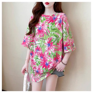 AKARA 中大服飾 女裝韓系花朵朵開T恤上衣 M-2XL 現+預