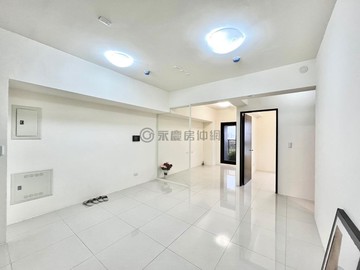 棋琴25重奏~高大全新河景大2+1房B1平車｜高雄市楠梓區大學三十五街